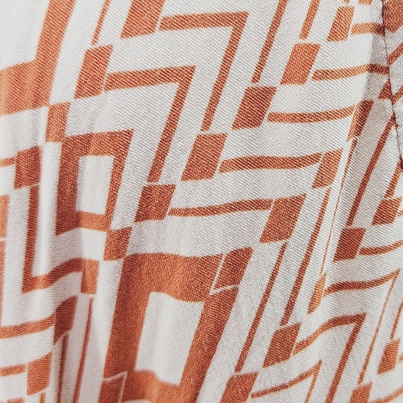 Chaser Scarf Print Kimono in Orange and White Size XS/S - Picture 9 of 11